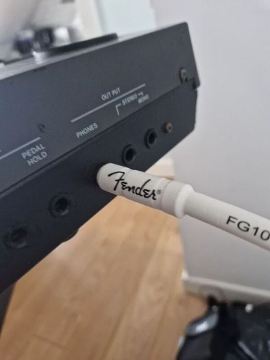 Roland Alpha Juno 1