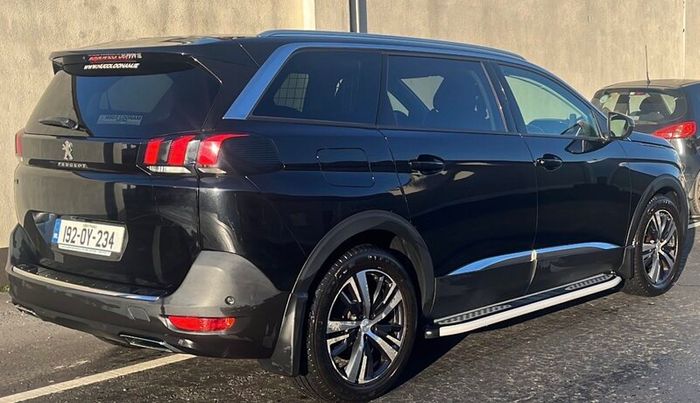 Peugeot 5008: Price Drop! 1k off! Only 110k km!