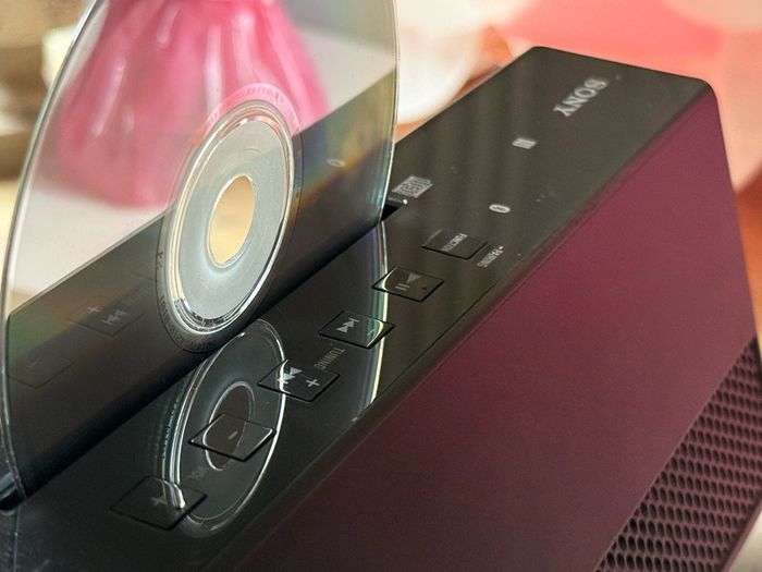 Sony CMT-X3CD CD Bluetooth Speaker System