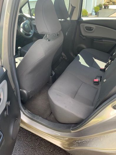 Toyota Yaris 2015