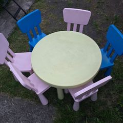 Kids Plastic Table and 6 Chairs Set