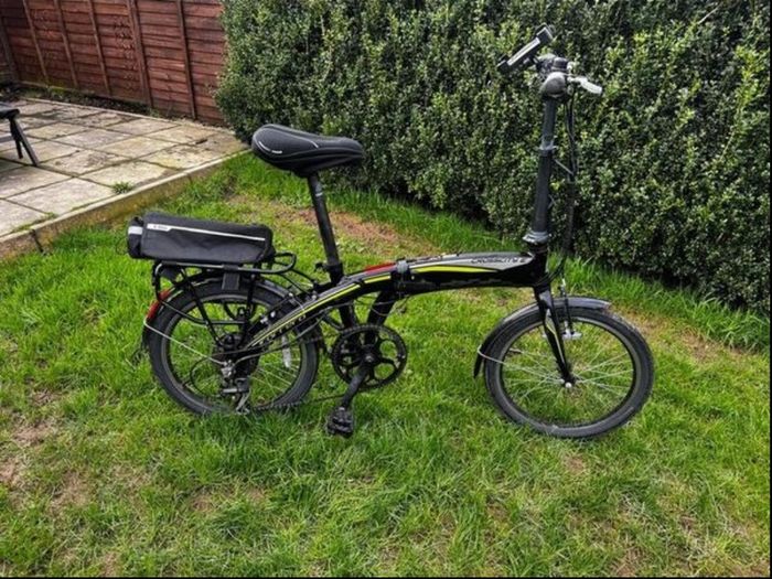 Carrera Crosscity Folding Electric Bike