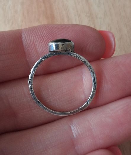 Silver ring size M