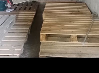 8 pallets