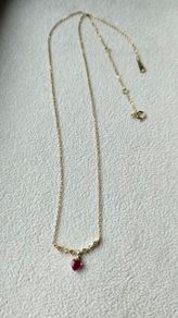 9CT gold ruby necklace