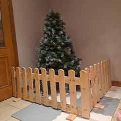 Christmas tree fence