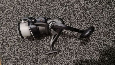 Kinetic fishing reel