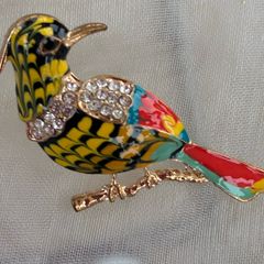 Brooch