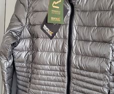 REGATTA Insulated Puffer Jacket in Silver Sz 12 - BNWT Rrp 90 Sterling