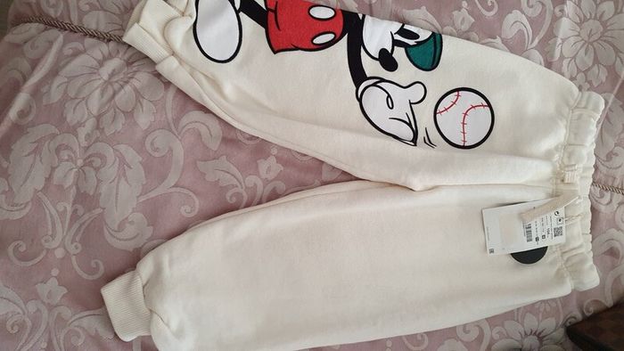 Mickey mouse trousers
