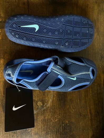 kids NIKE water shoes