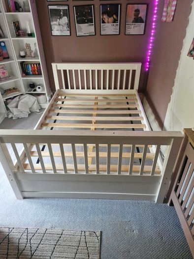Double Bed
