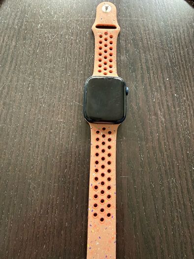 Apple Watch Series 6 (44mm)