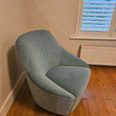 Swivel chair