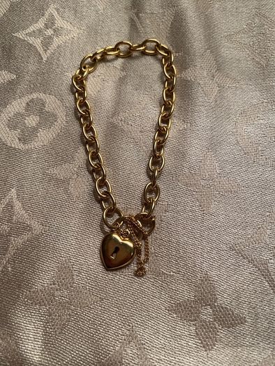 Italian Yellow Gold Bracelet 375 with heart lock