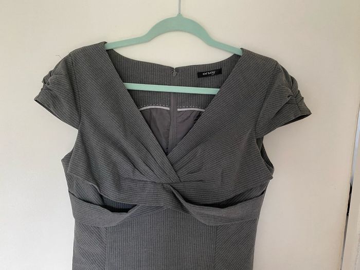 [Clothes for adults] Elegant midi dress by Orsay, size 38/40