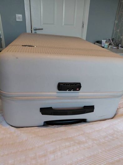 large hard shell suitcase