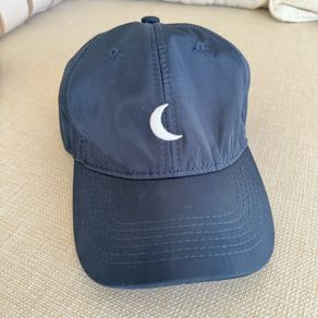 Navy rain resistant cap