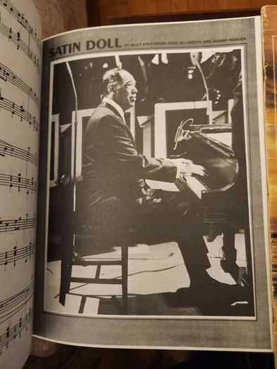 Music Song Books X 2. 100 Songs To Remember. 40 Ezplay  Today. Large Volume Paperback In Good Condition. 38