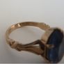 9 carat gold vintage blue glass ring size L Image 4