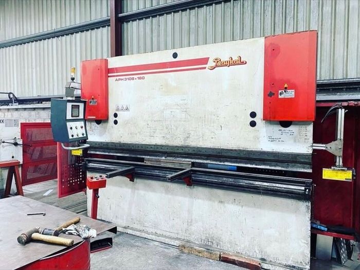 Engineering Machines