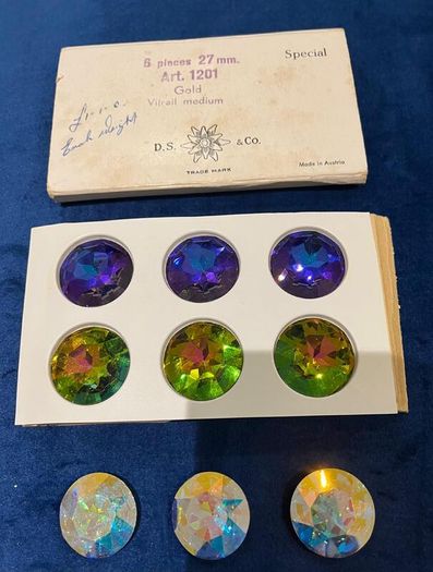 Rare Vintage Swarovski D.S. & Co. Austria 27mm Vitrail Medium Crystals