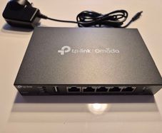 TP-Link ER605 router