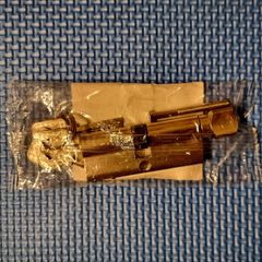 1set Silvery Small 70 Plum Button Lock Core, Comes With Three Iron Keys, new, unopened.