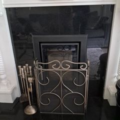 Fireplace companion set and fire guard