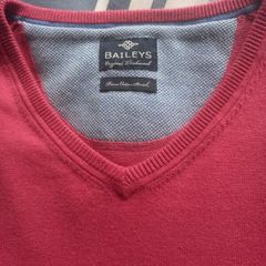 Baileys Golf Sweater, size Large.