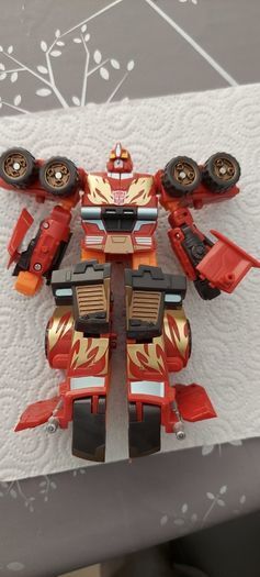 Transformer / toy / rodimus