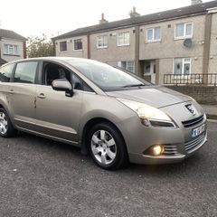 2010 Peugeot 5008