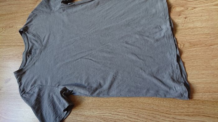 SALE E3  H&M Organic Cotton Top. Age 11-12