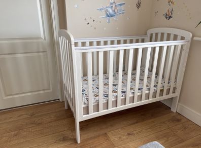 Baby bed