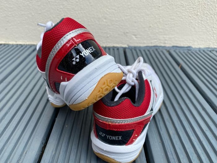 Yonex Girls Badminton Shoe