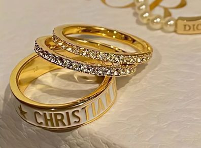 D rings set