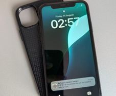 iPhone 11 - 64GB - Black - Unlocked (Excellent Condition + Spigen Case)