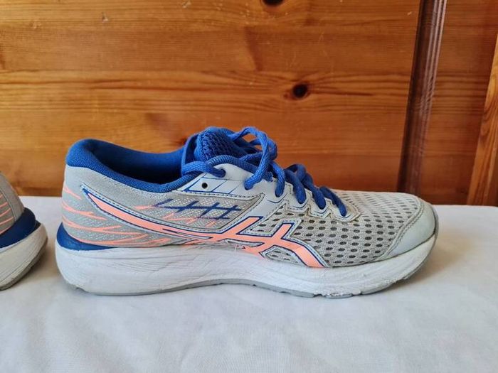 asics gel cumulus Size 4.5 eu 38 grey In excellent condition
