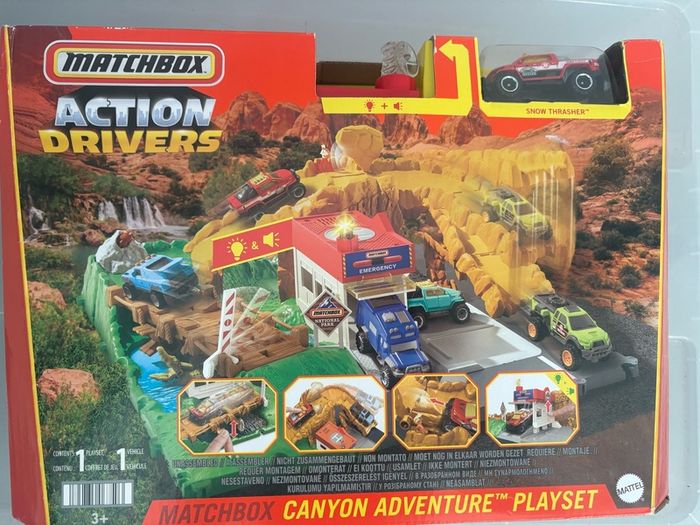 Bluey car vehicle set and match box car set
