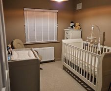 Mamas and Papas Mia cot