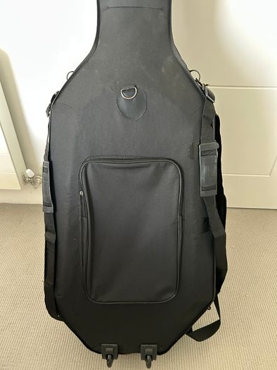 Hard case for 4/4 cello