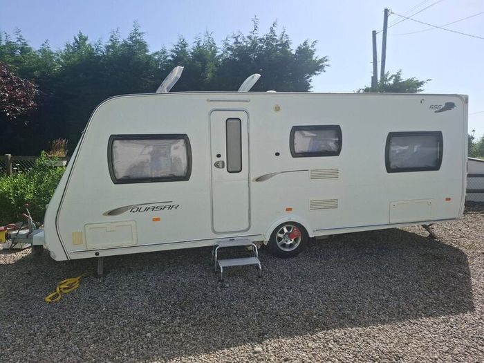 6 Berth caravan Lunar Quaser 556