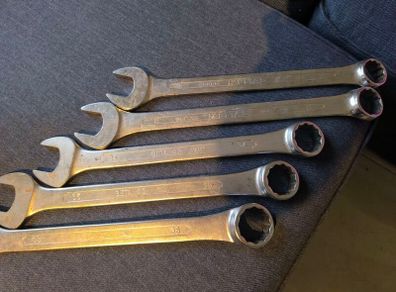 Large spanners