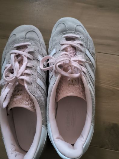 Adidas,women shoes, used but very good condition, size 38, UK 5
