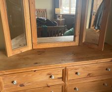 Chest of drawers