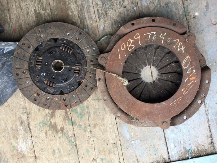 1989 Toyota Dyna parts