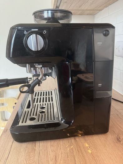 sage barista express black