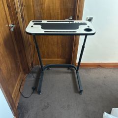 Lifeline Plug In Standing Desk