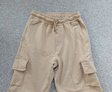 boy's shorts. Age 7/8