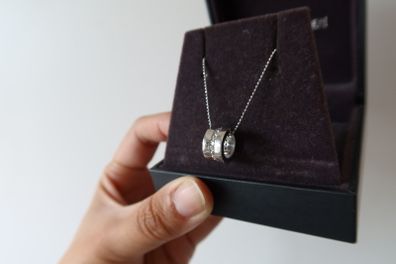 Stainless steel wheel crystal necklace